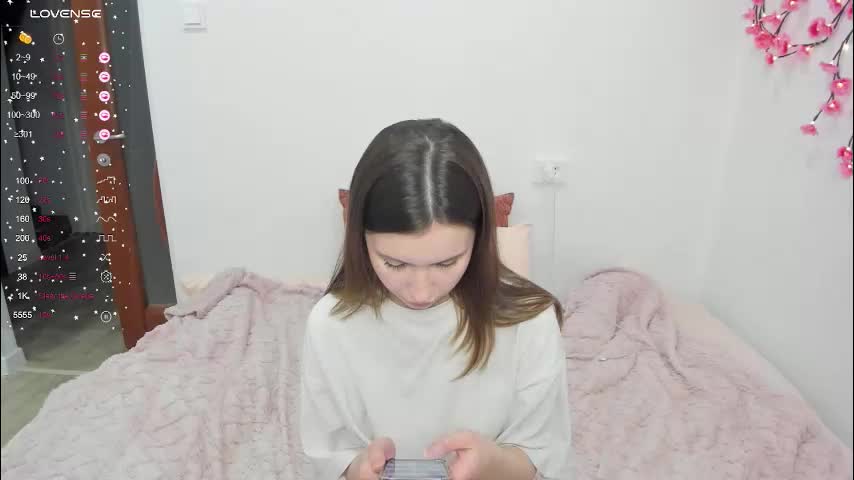 eumomino Live Sex February 20, 2026