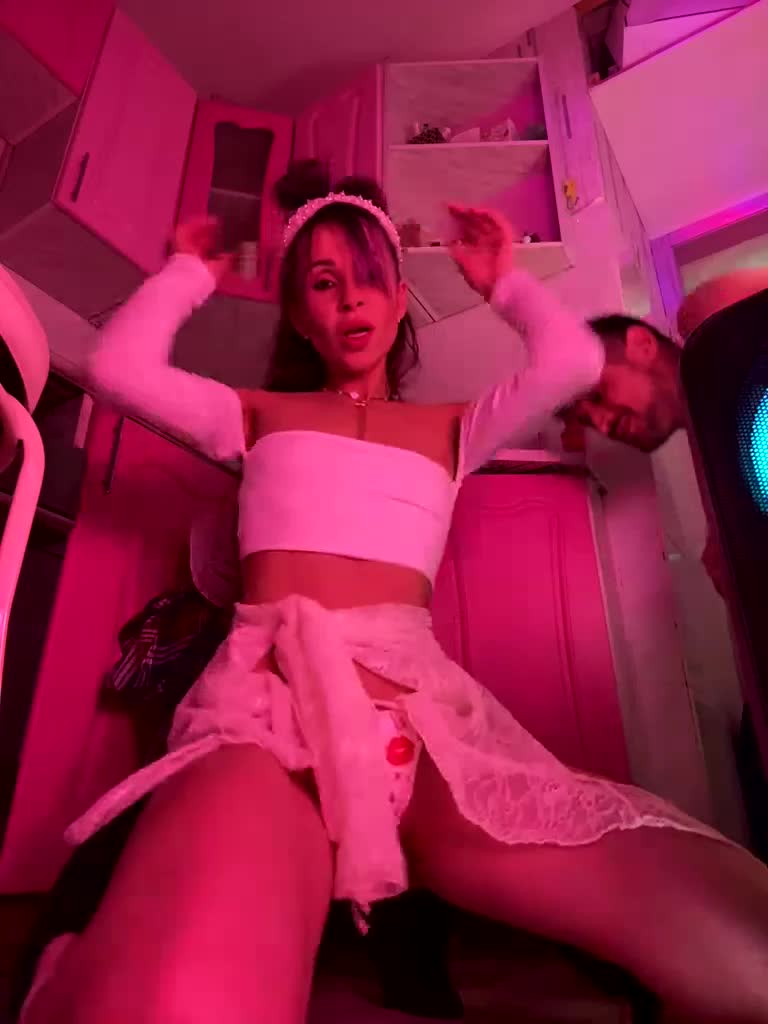 VIP17CoupleDream Live Sex February 20, 2026