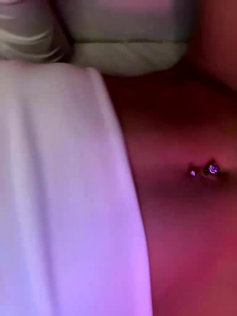 VIP17CoupleDream Live Sex February 21, 2026