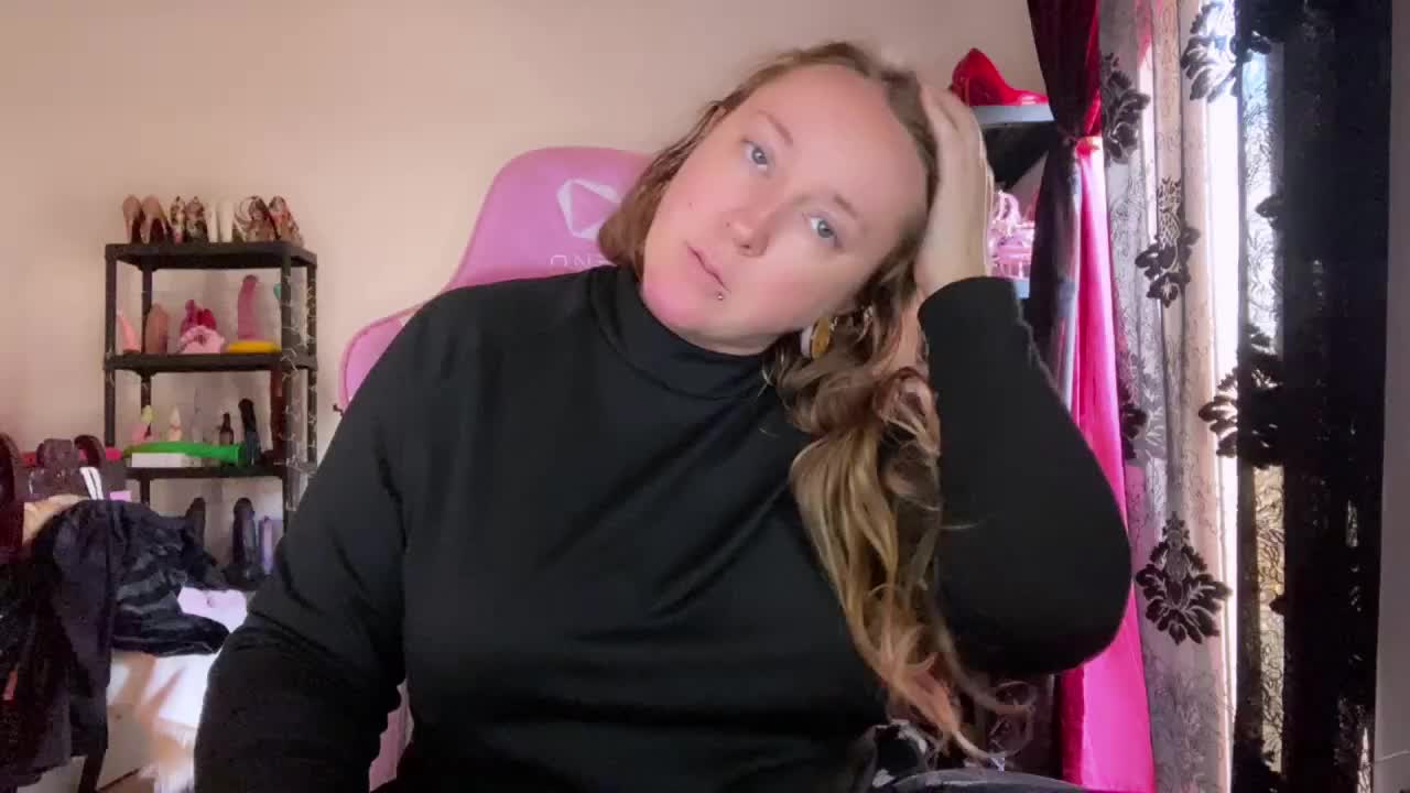 NylonQueen Live Sex February 21, 2026