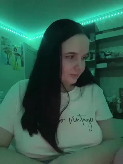 Lizzi-Peach Live Sex February 21, 2026