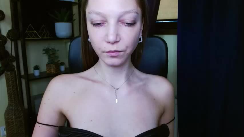 emilly_xkiss Live Sex February 21, 2026