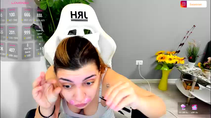 eveeevian Live Sex February 21, 2026