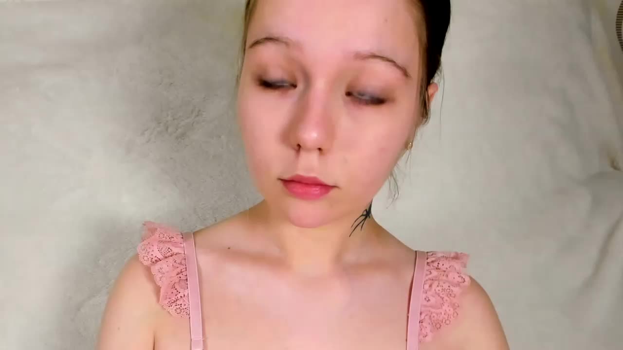 MelMooon Live Sex February 21, 2026