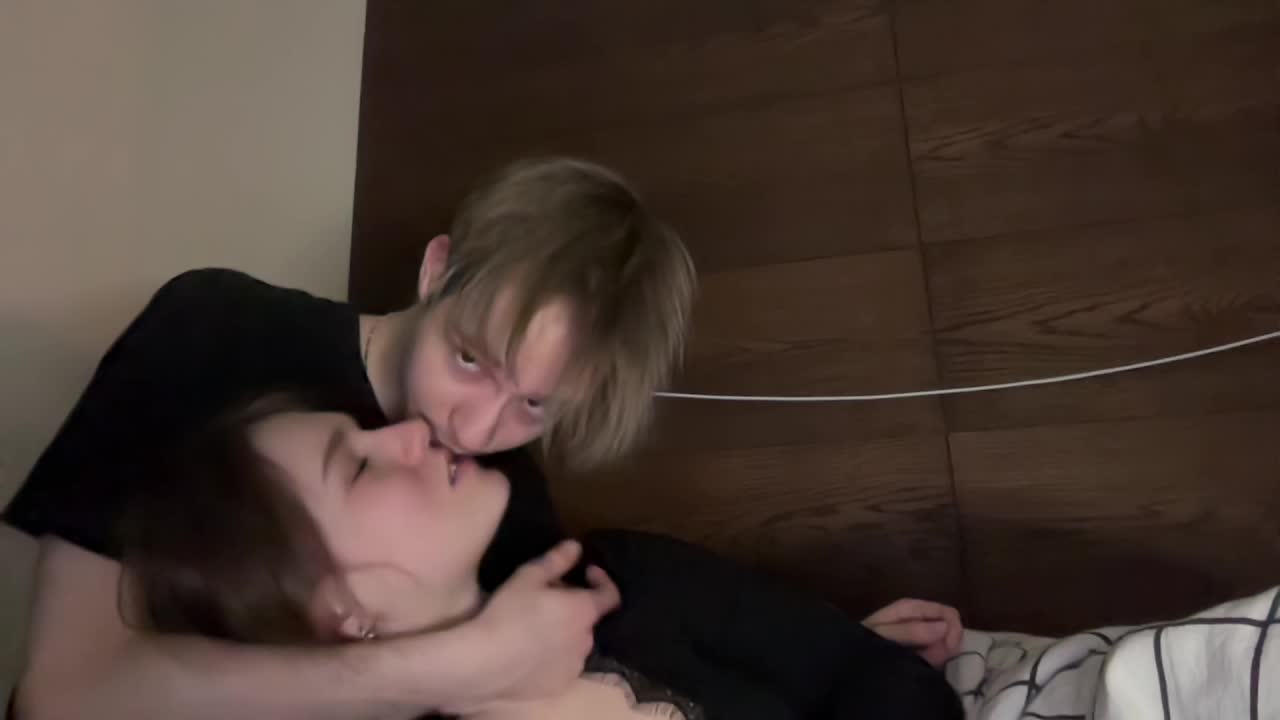 titsDestroy2007 Live Sex February 21, 2026