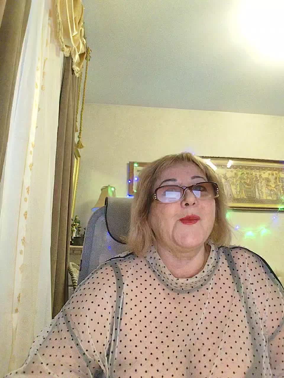 KarinkaSweet Live Sex February 21, 2026