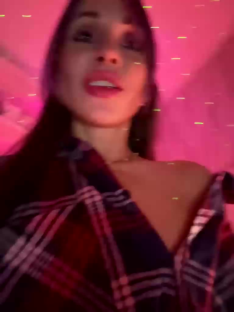 VIP17CoupleDream Live Sex February 21, 2026