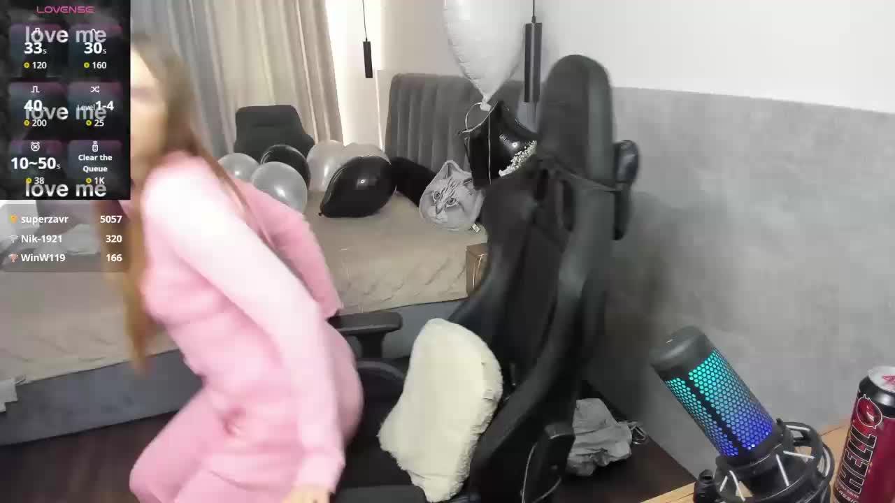 MCfly-1 Live Sex February 22, 2026