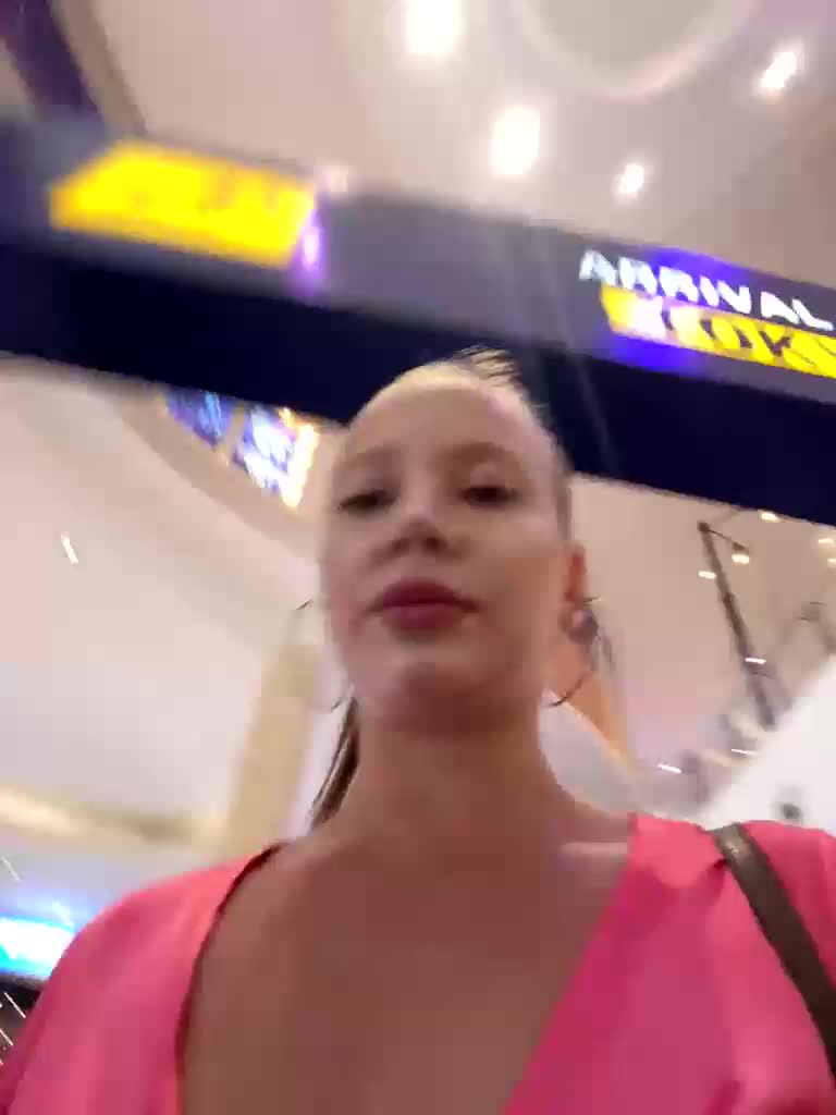Linnea Live Sex February 22, 2026