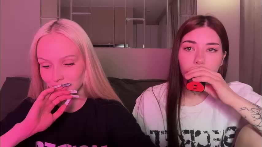 mmkakpoxyi22 Live Sex February 22, 2026