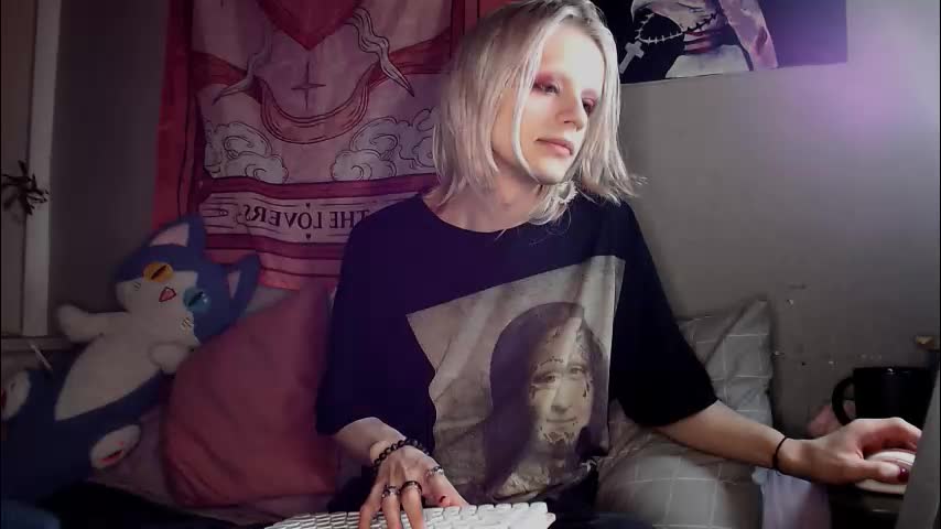 alien_bella Live Sex February 22, 2026