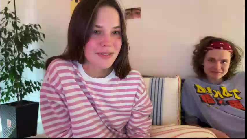 di_n_alex Live Sex February 22, 2026