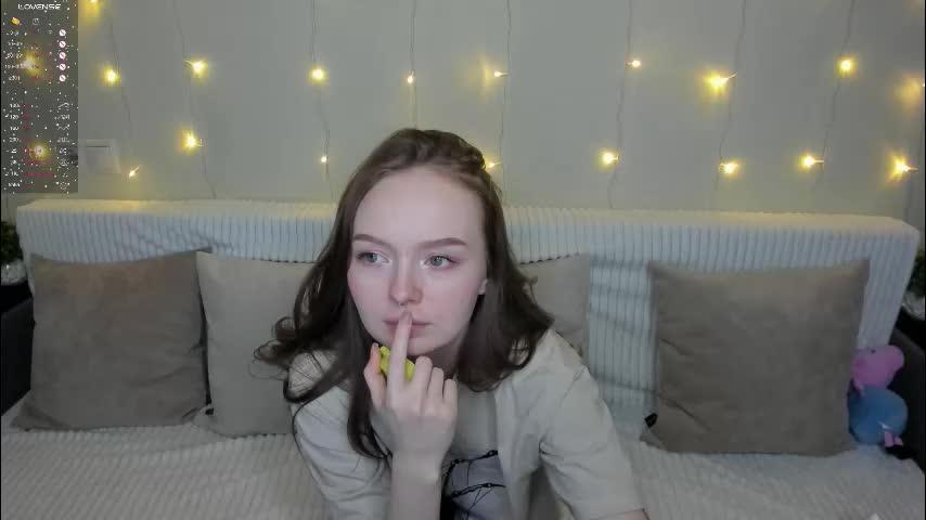 shy_suchka Live Sex February 22, 2026