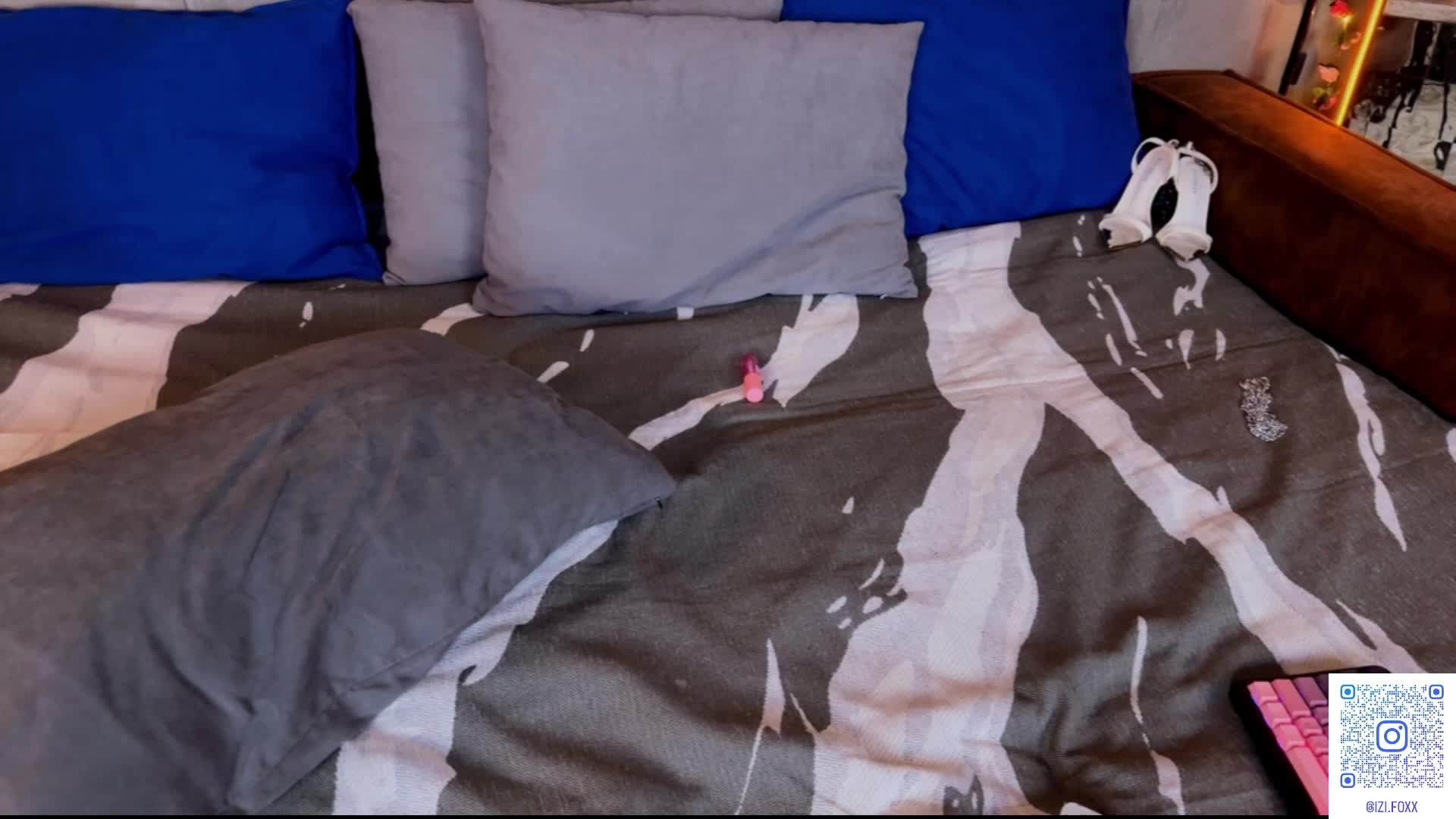 Na-izi Live Sex February 22, 2026