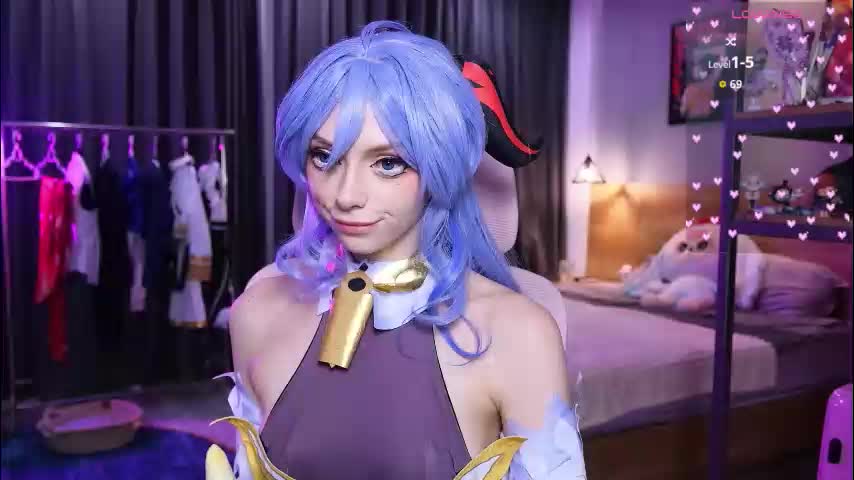 holliwould_ Live Sex February 22, 2026