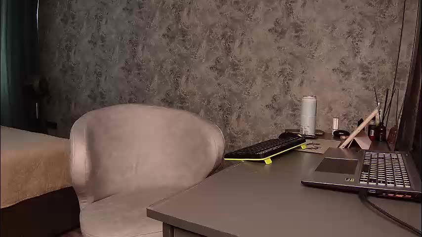 goddess_elizabeth Live Sex February 22, 2026