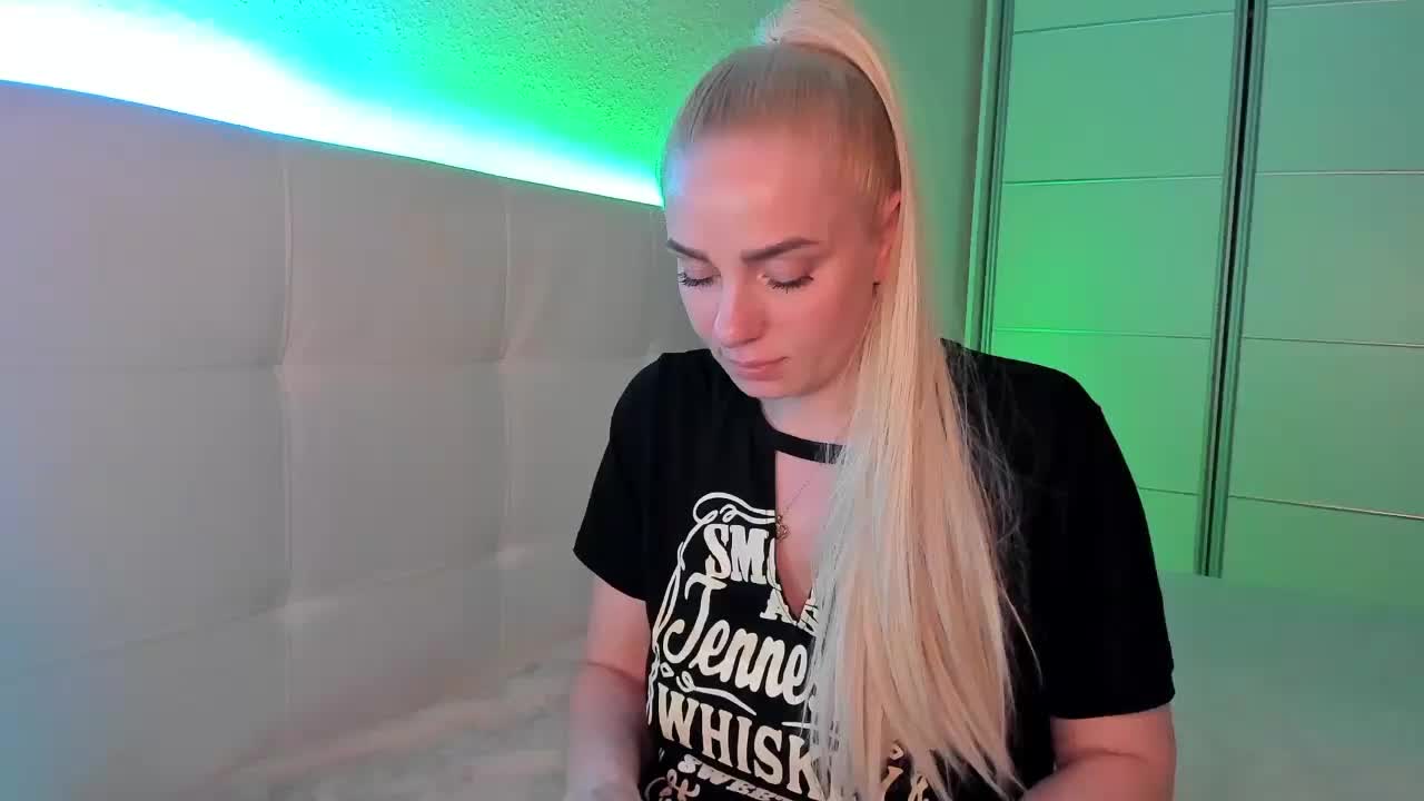 _-Dasha-_ Live Sex February 22, 2026