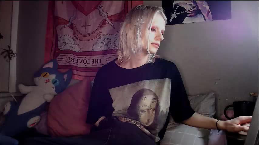 alien_bella Live Sex February 22, 2026