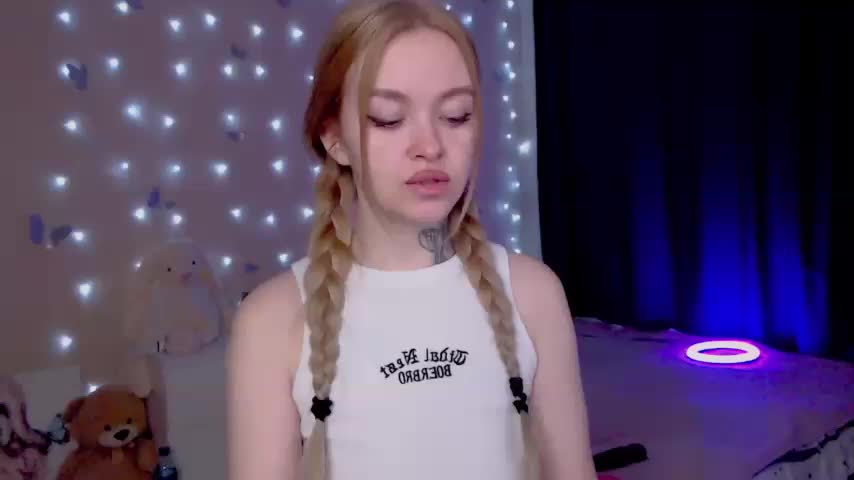 NaughtyMable Live Sex February 22, 2026