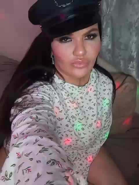 Brunetochkaaa Live Sex February 23, 2026