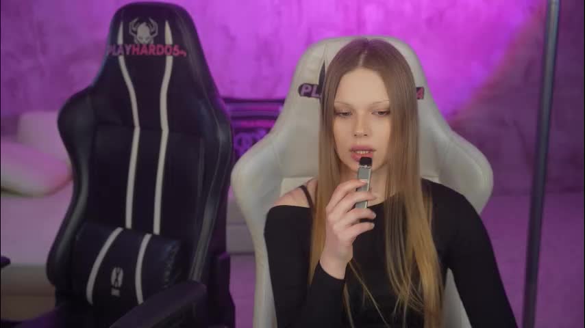 kira0541 Live Sex February 24, 2026