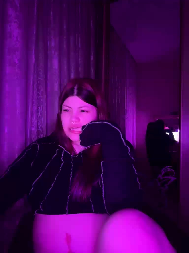 alissh18 Live Sex February 24, 2026