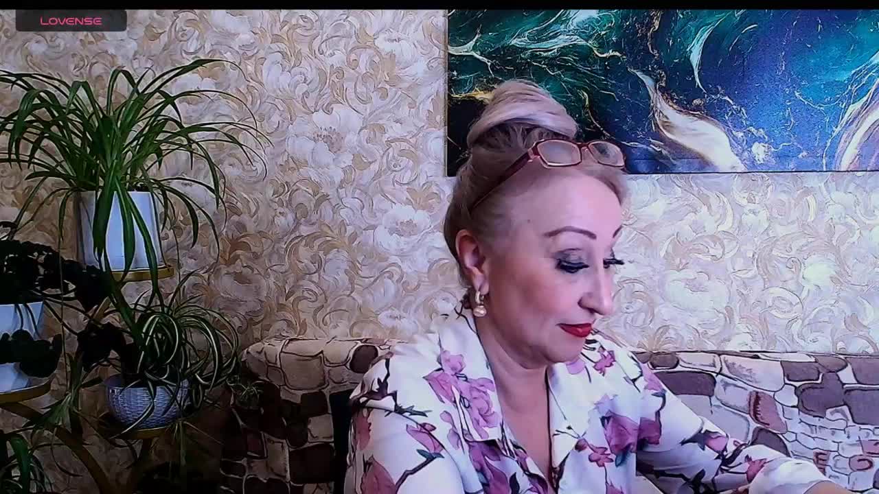 SaraSmith Live Sex February 24, 2026