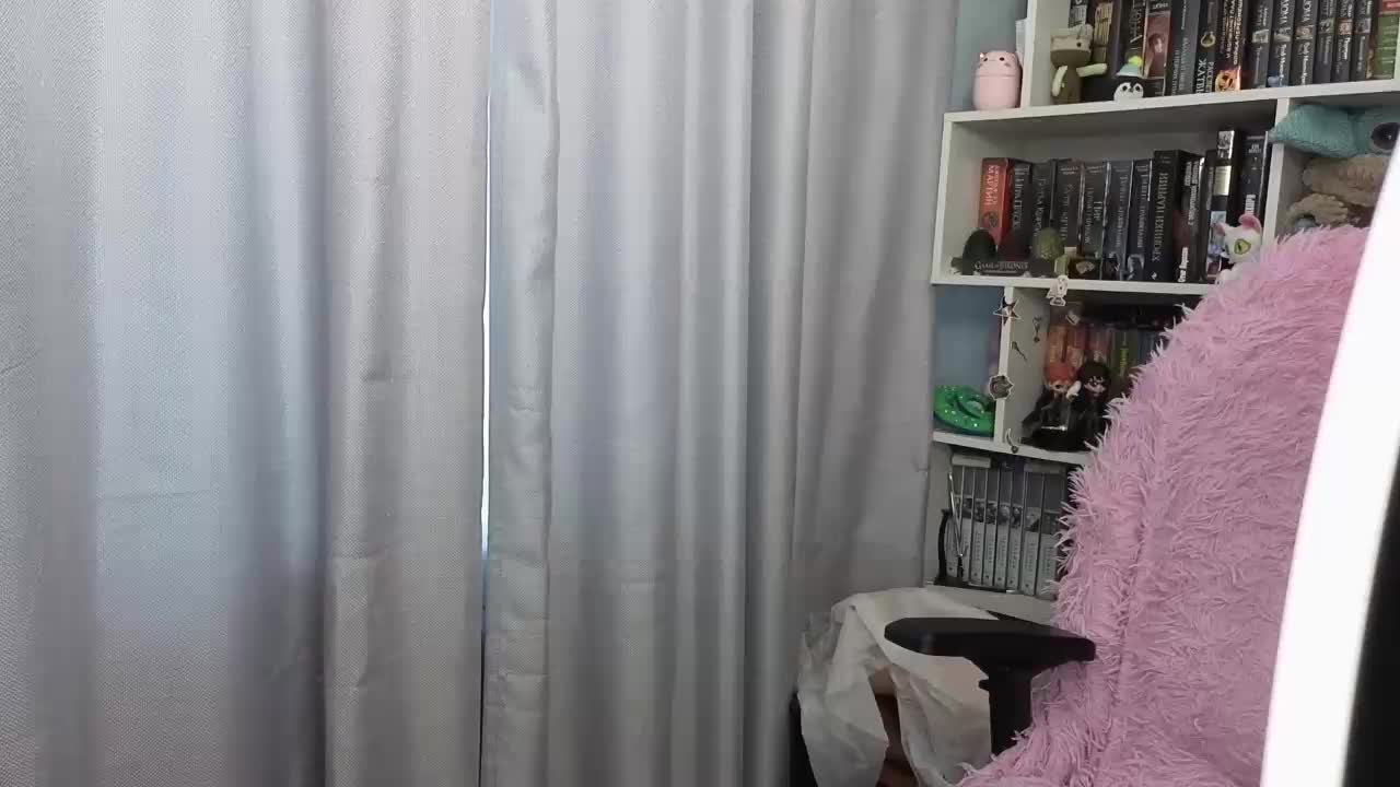 LillyFan-X Live Sex February 24, 2026