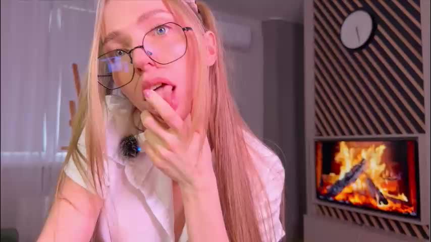 britakiss Live Sex February 24, 2026