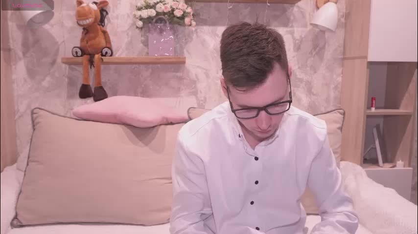 fluffy_hat Live Sex February 24, 2026