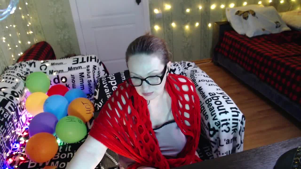 MeganIris Live Sex February 24, 2026