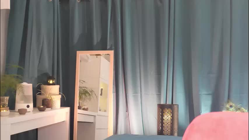 yulladao Live Sex February 24, 2026