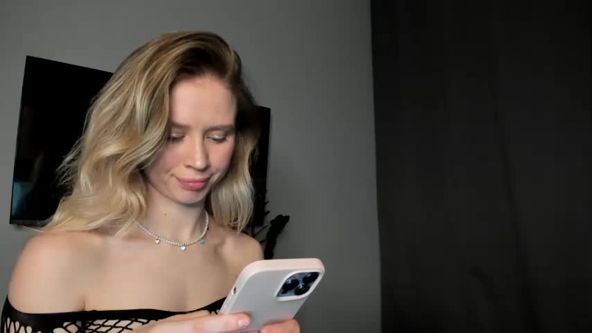 Sunlovv Live Sex February 24, 2026