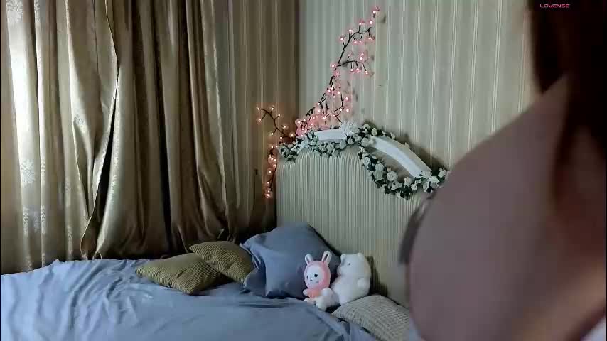 foxxx_tail Live Sex February 24, 2026