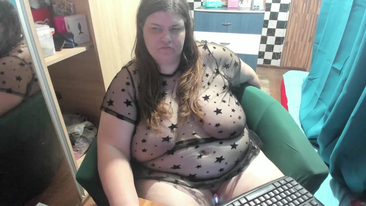 Ionysexylips69 Live Sex February 24, 2026