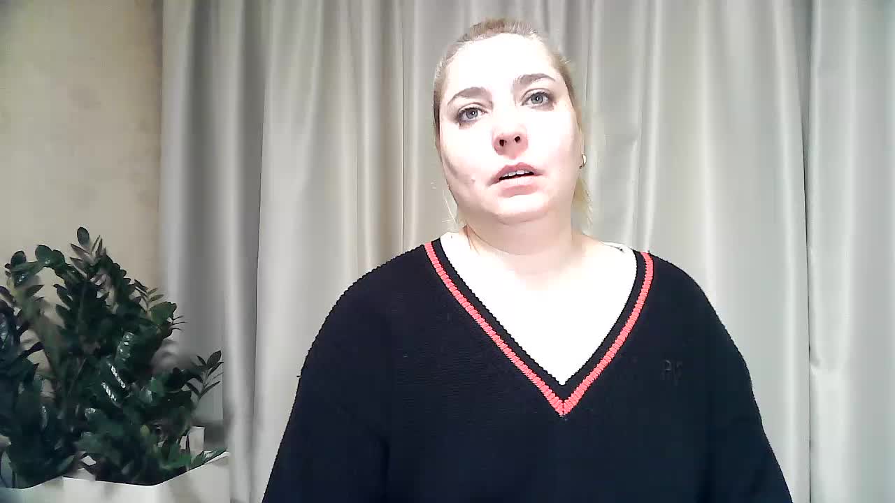 KickaIricka Live Sex February 24, 2026