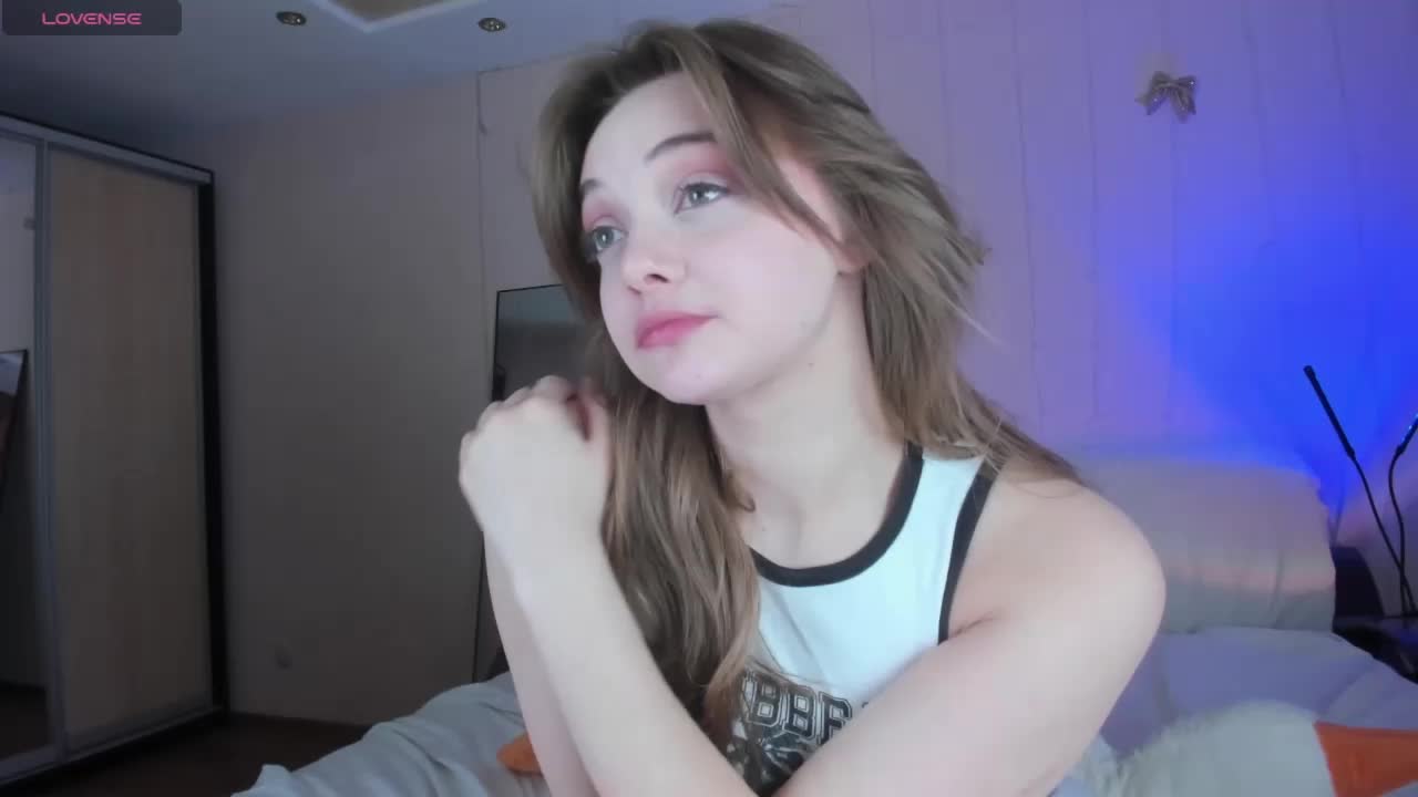 may-flower Live Sex February 25, 2026