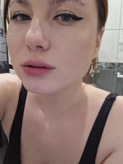 -Molly Live Sex February 25, 2026