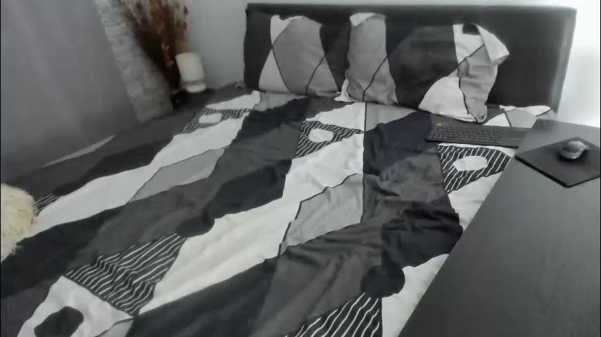 dyanne18 Live Sex February 25, 2026