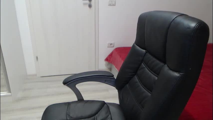 blue_eyes96 Live Sex February 25, 2026