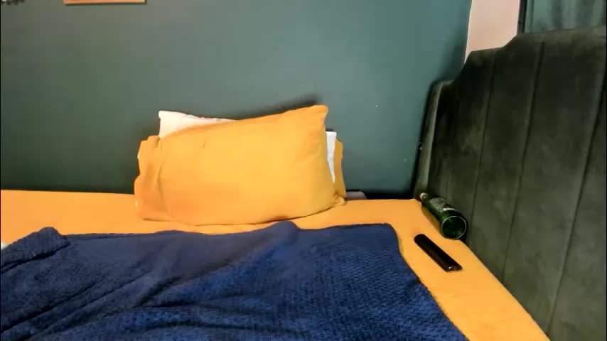 ella_la Live Sex February 25, 2026