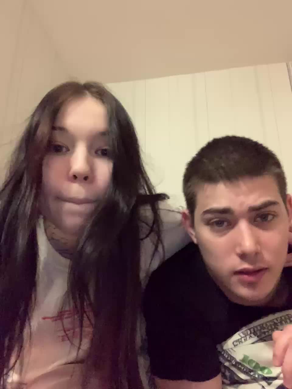 TUYA2 Live Sex February 25, 2026