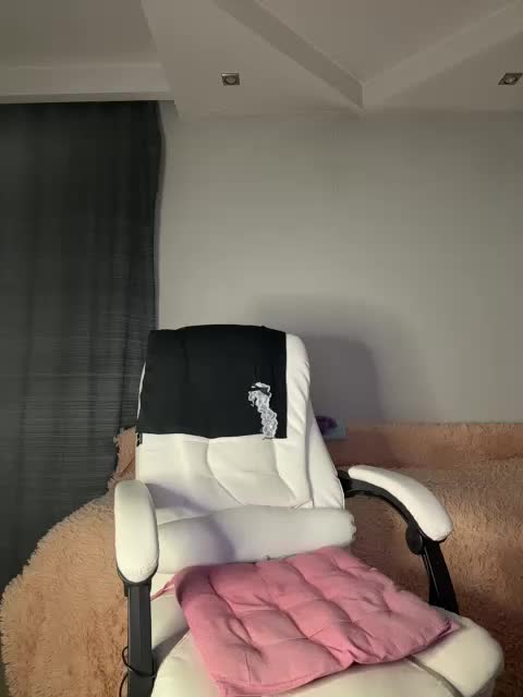 Eva-Bella Live Sex February 25, 2026