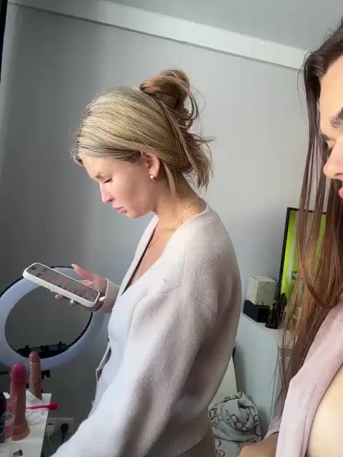 GiaVibey Live Sex February 25, 2026