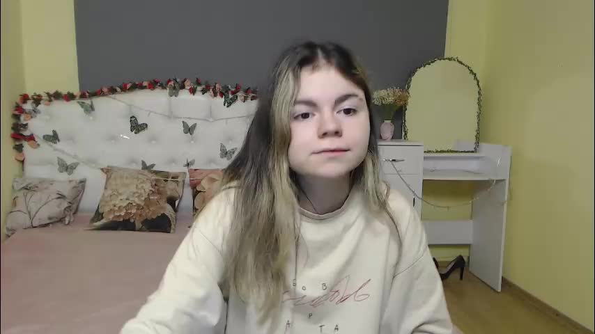 rrtinaredly Live Sex February 25, 2026