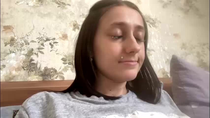 viktoria9898 Live Sex February 25, 2026