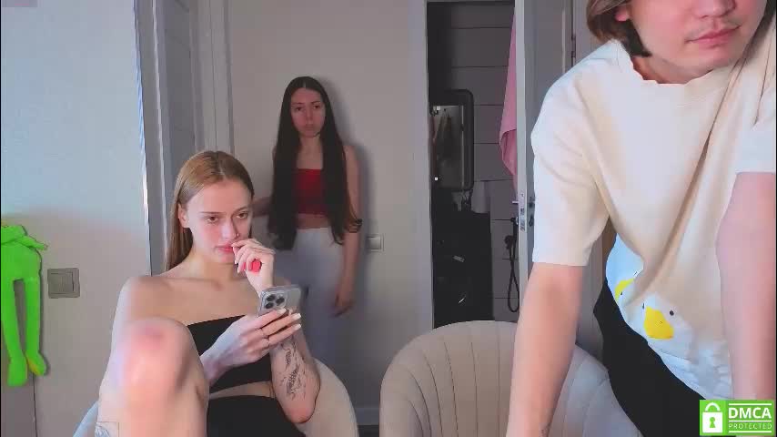 ihavepaws33 Live Sex February 25, 2026