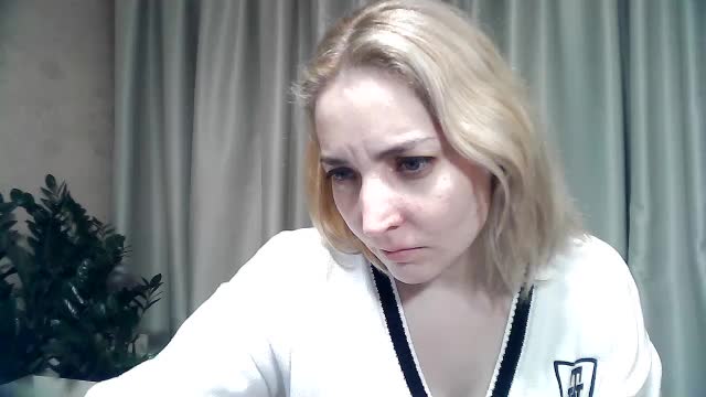 mariska-kiska Live Sex February 26, 2026