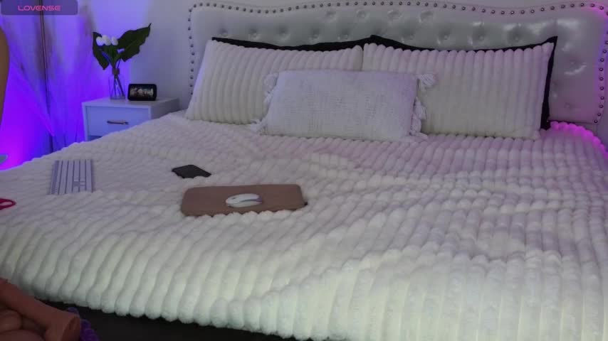 VioletBaby Live Sex February 26, 2026