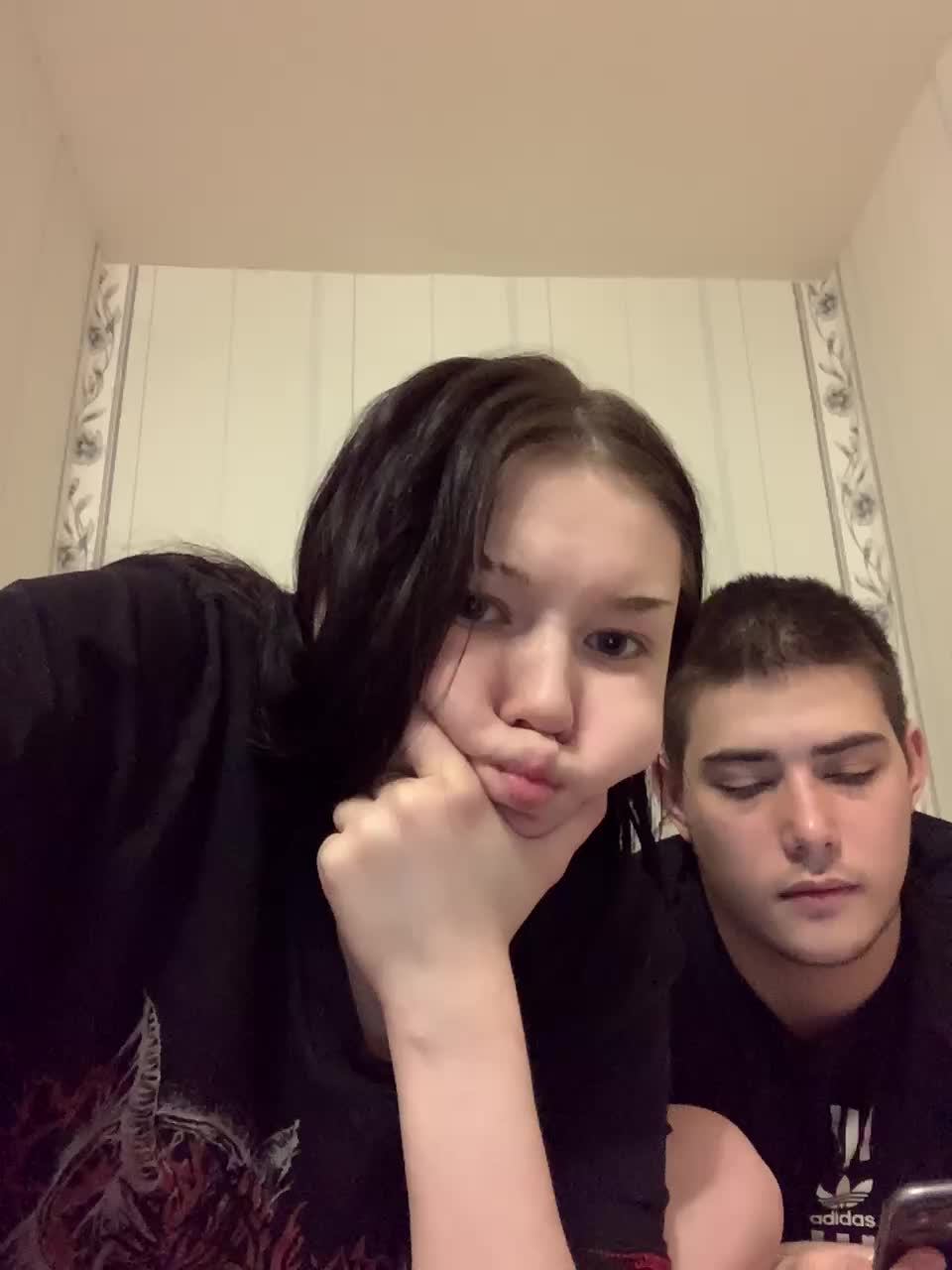 TUYA2 Live Sex February 26, 2026